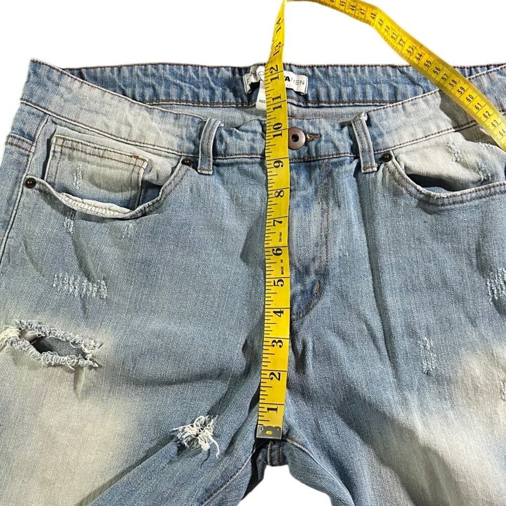 Fashion Nova Men's Distressed Skinny Jeans Size 36 Light Wash Stretch Denim - Picture 7 of 8